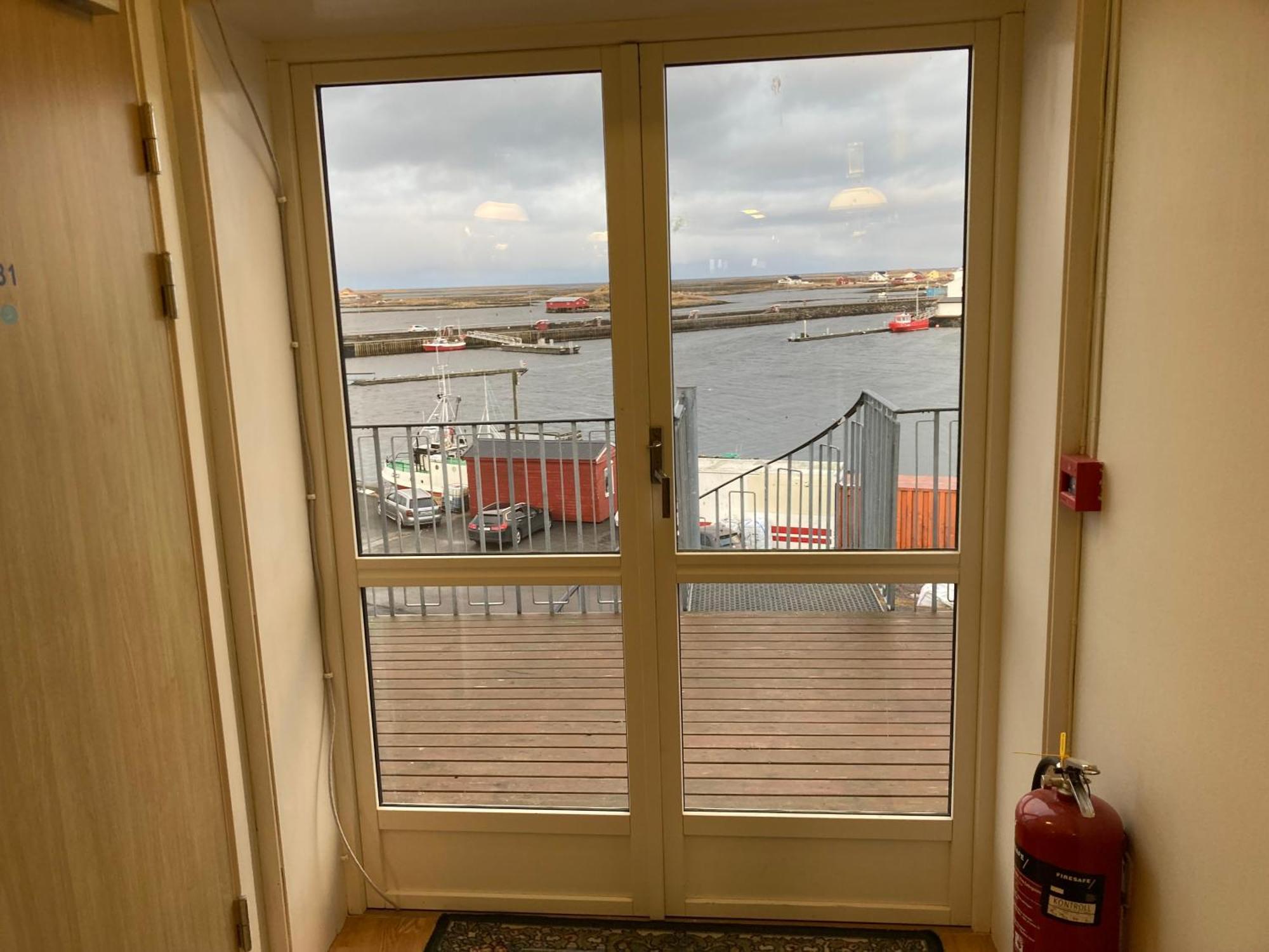 Fiskarheimen Havly, Rost Hotel Bagian luar foto