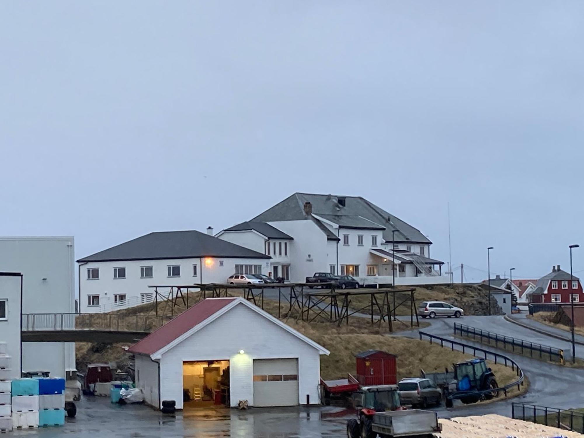 Fiskarheimen Havly, Rost Hotel Bagian luar foto