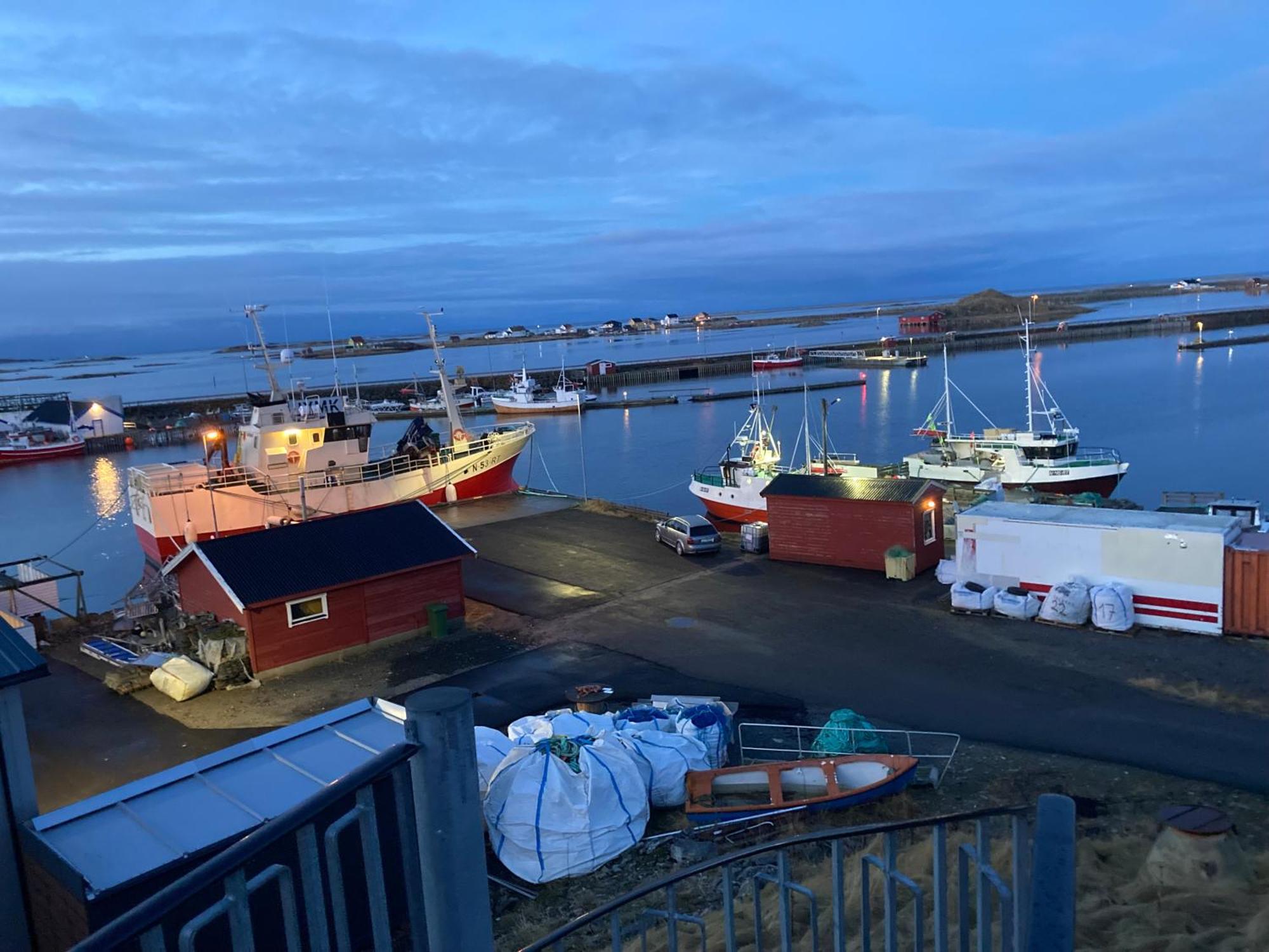 Fiskarheimen Havly, Rost Hotel Bagian luar foto