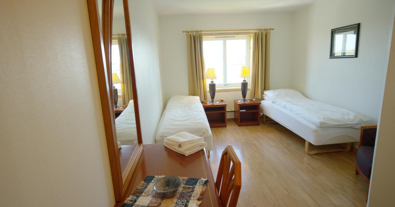 Fiskarheimen Havly, Rost Hotel Bagian luar foto
