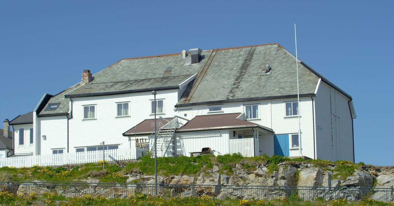 Fiskarheimen Havly, Rost Hotel Bagian luar foto