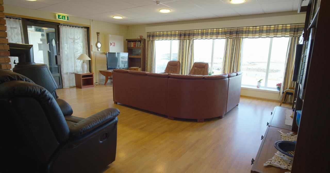 Fiskarheimen Havly, Rost Hotel Bagian luar foto