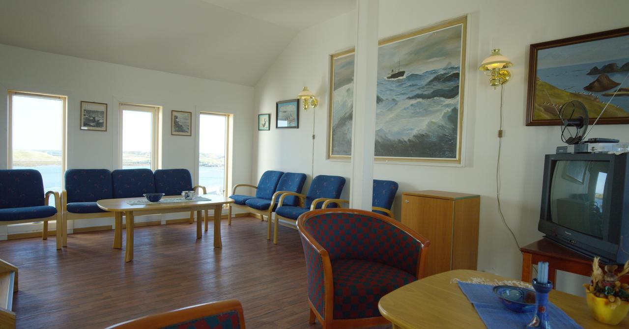 Fiskarheimen Havly, Rost Hotel Bagian luar foto